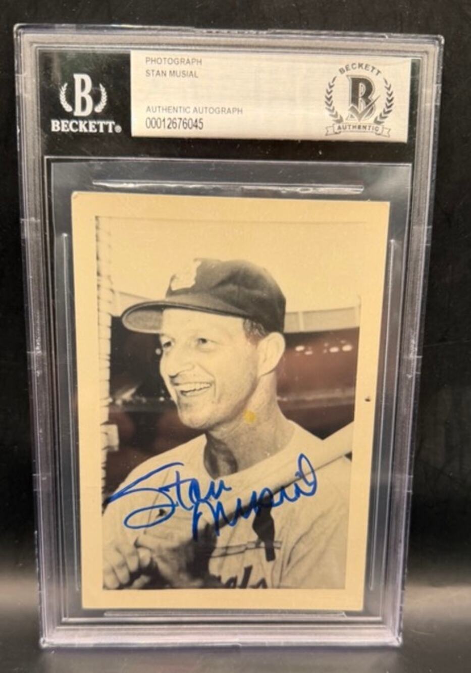 Beckett 1950s-60s Stan Musial Autograph Photo Stan the Man St Louis Cardinals